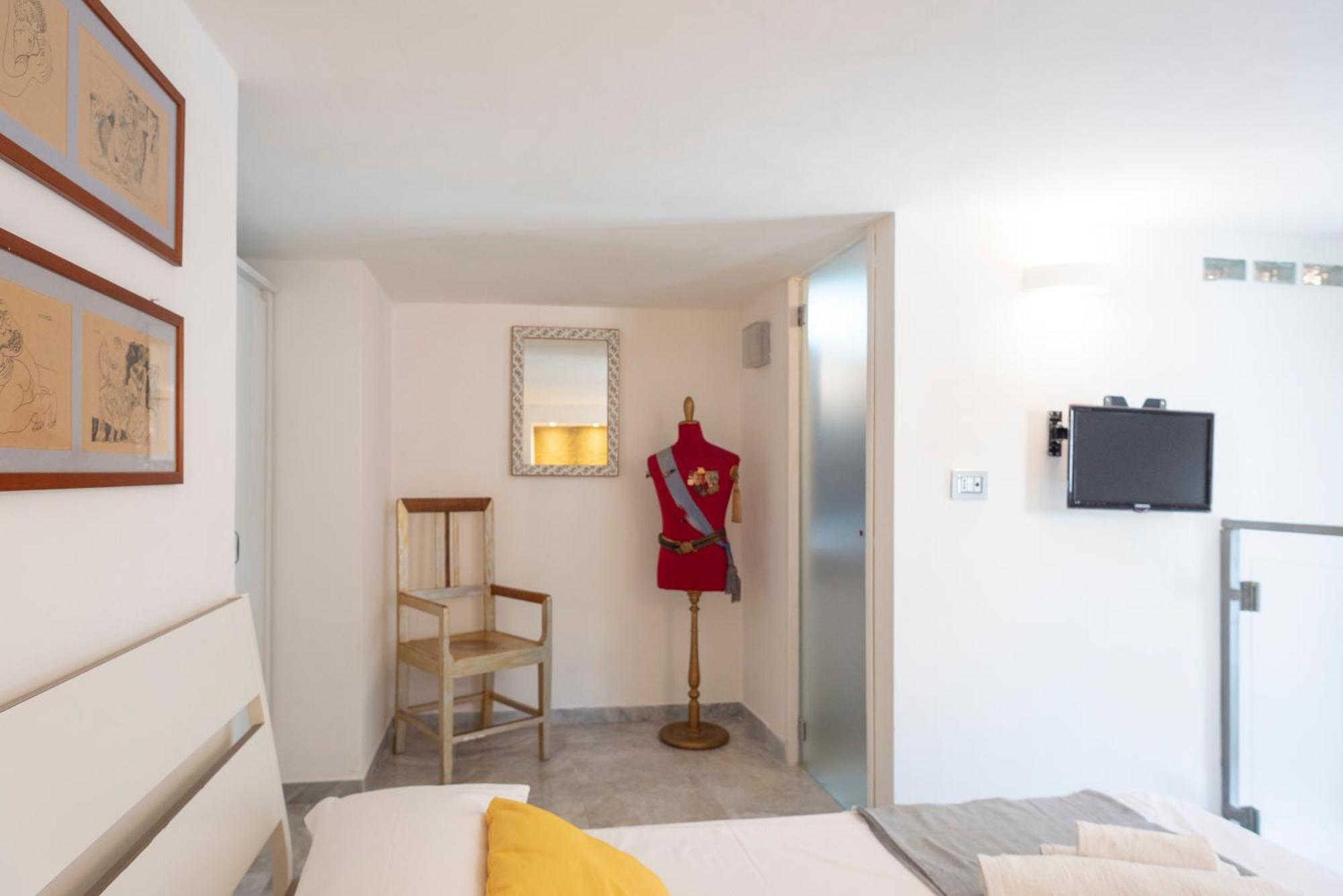 Castle Loft * Naples