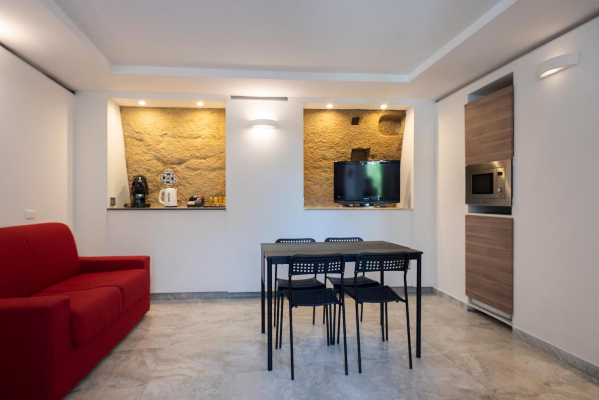 Castle Loft Apartment *