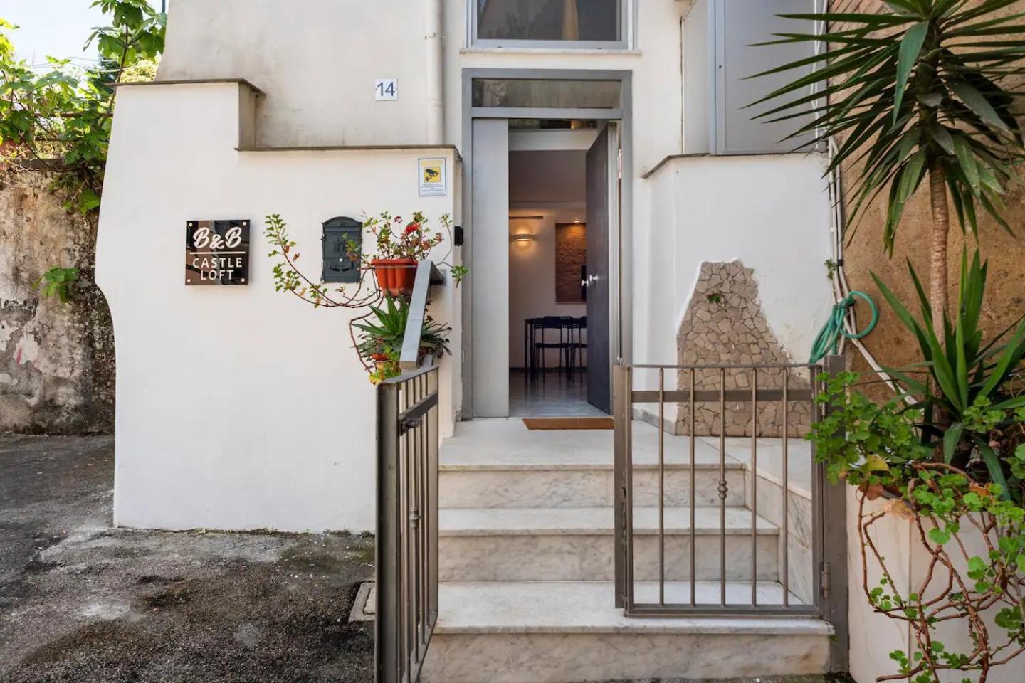 Castle Loft Naples